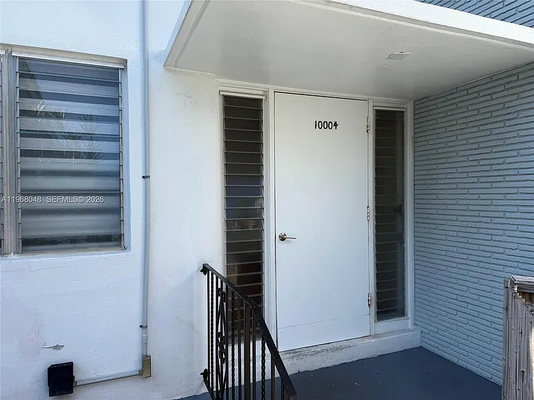 10004 E Bay Harbor Dr #10 — Photo 18