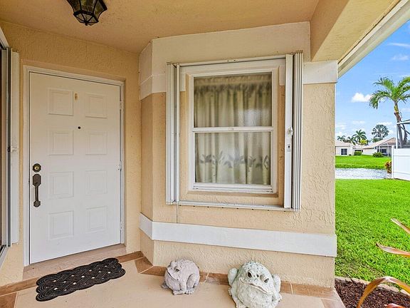 3rd image of 12811 Hampton Lakes Circle
