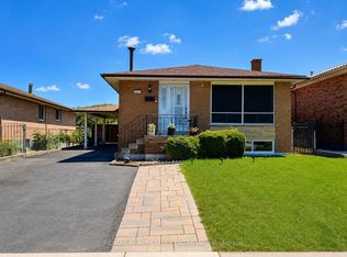 207 Mount Albion Rd, Hamilton, ON L8K6K1