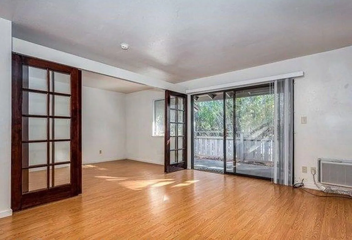 Building Photo - 101 Kinross Dr #4