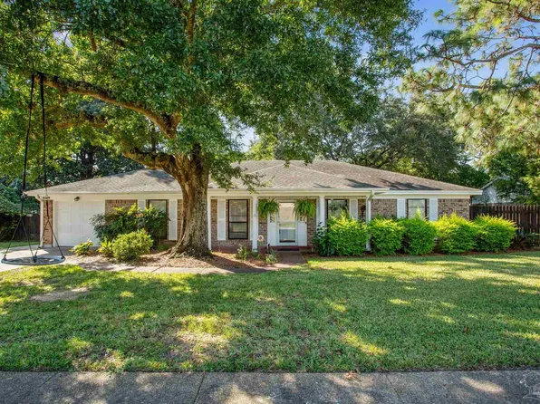 4209 Burtonwood Dr, Pensacola, FL 32514