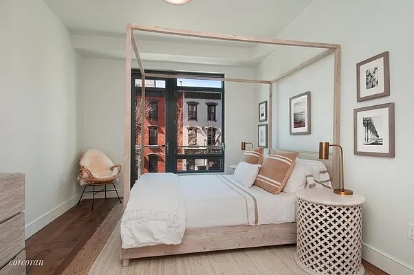 Sold by Corcoran | media 23