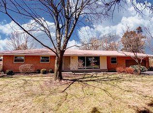 3129 Beech Hill Dr, Sugarcreek Township, OH 45370