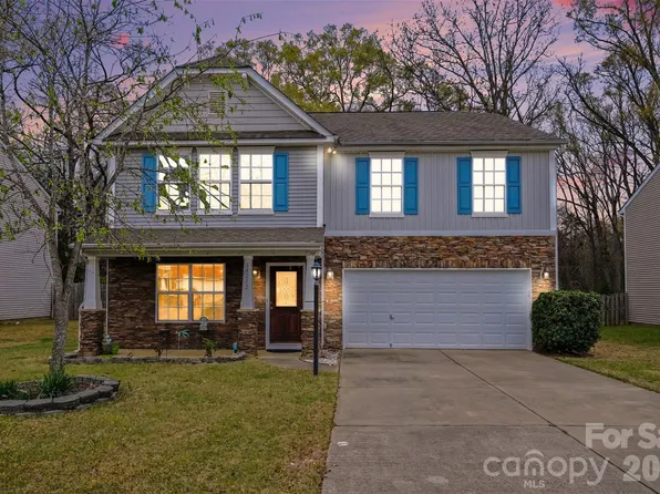 14212 Waterlyn Dr, Charlotte, NC 28278