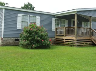 662 Straits Rd, Gloucester, NC 28528