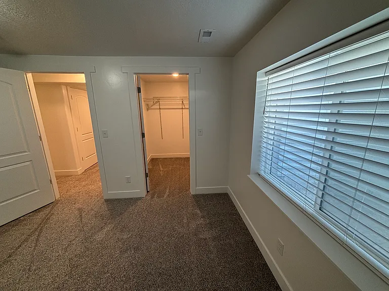188 E Bruin Dr #BASEMENT — Photo 22