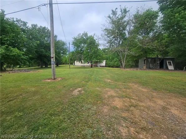 306 N Rosalee St, Paris, AR 72855