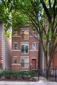 1512 N Hudson Ave APT 3, Chicago, IL, 60610