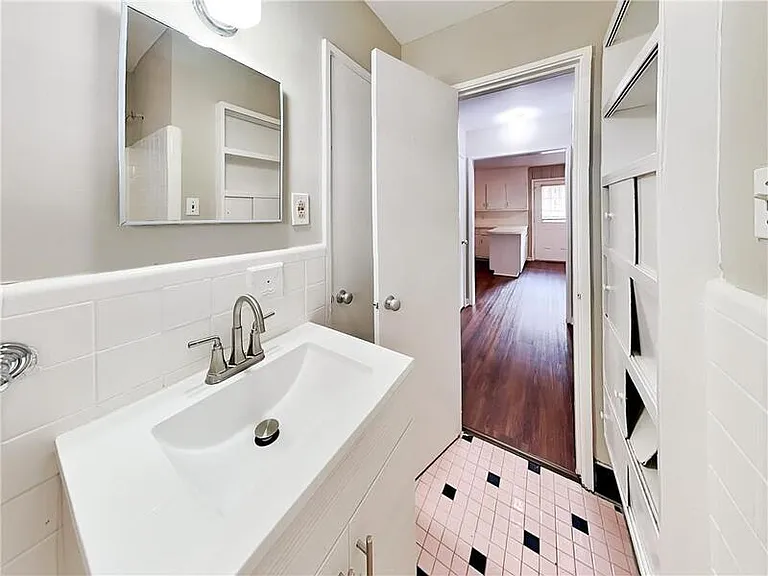 199 Howard St NE #2 — Photo 9