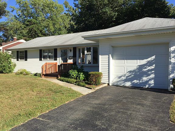 2nd image of 53 Red Fox Dr