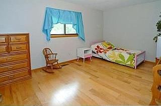 5th image of 6940 Greenway Ln