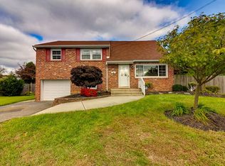 10 Rondon Ave, Berlin, NJ 08009