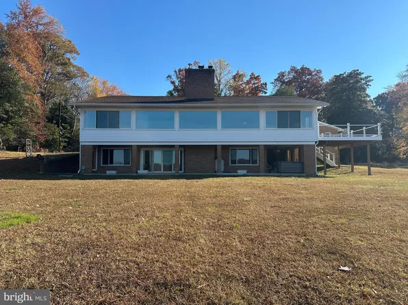 1226 Brent Point Rd, Stafford, VA 22554