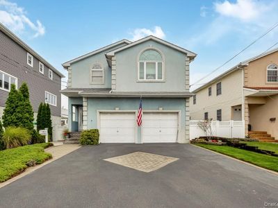 193 Sportsmans Avenue, Freeport, NY, 11520