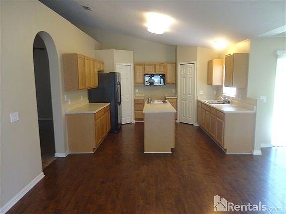 3rd image of 2655 Bluewave Dr