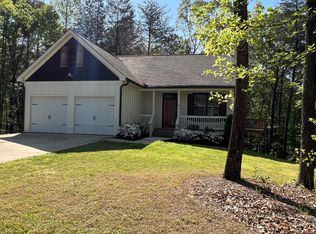 80 Chestnut Cove Ct, Talking Rock, GA 30175