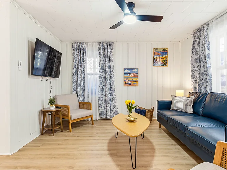 116 Railroad Ave #3 — Photo 40