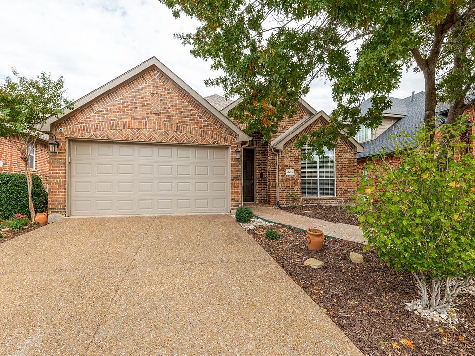 1st image of 2665 Red Spruce Dr
