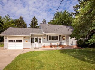4644 Canterbury Rd, North Olmsted, OH
