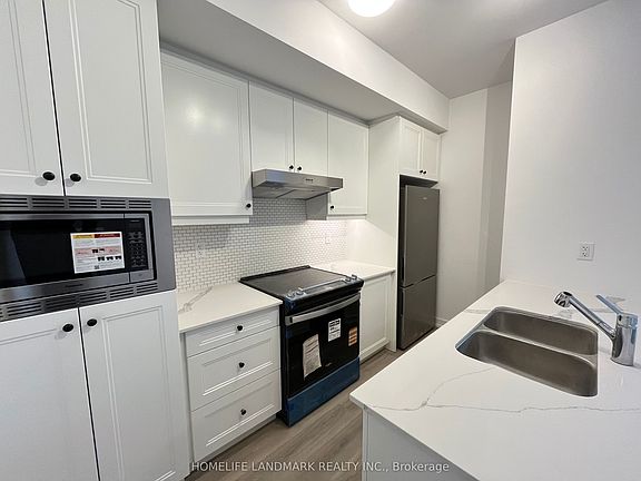 2nd image of 3 Bancroft Ln #219