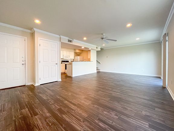 4th image of 309 Gurley Ln #B