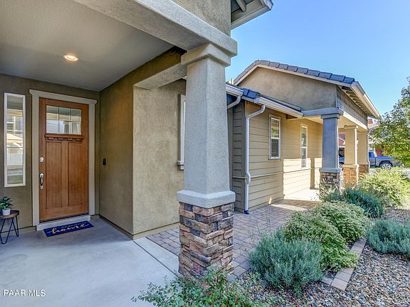 5th image of 2215 Calgary Dr