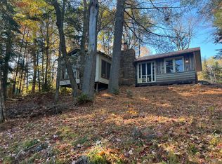 82 W Side Rd, Owls Head, NY 12969