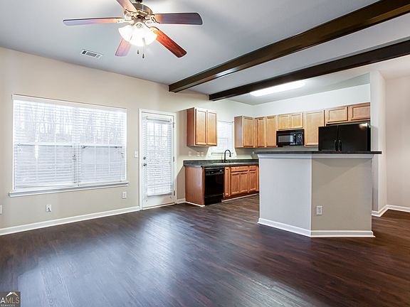 4th image of 1255 Chinon Point