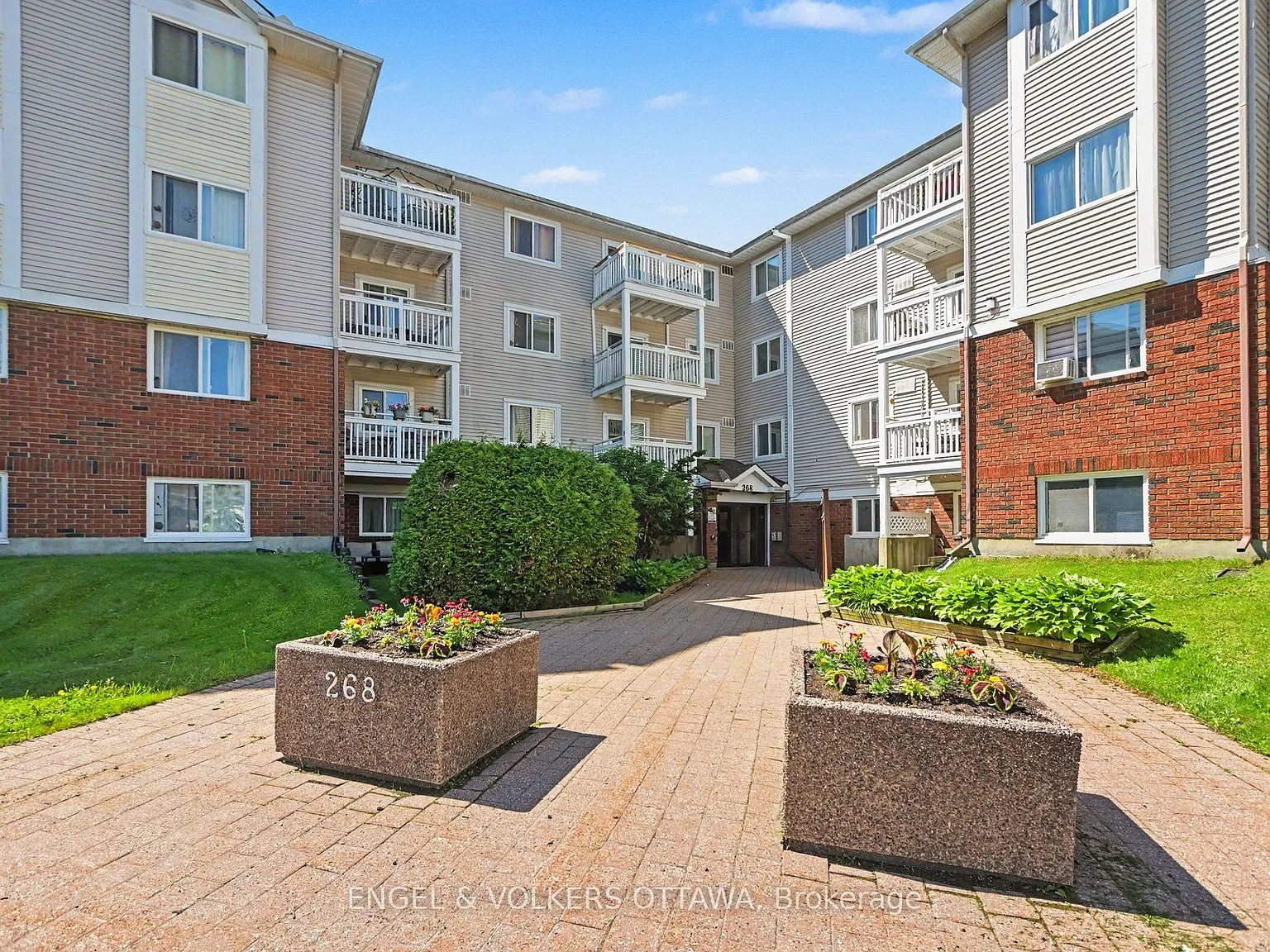 2 bed, $2,150 — Photo 2