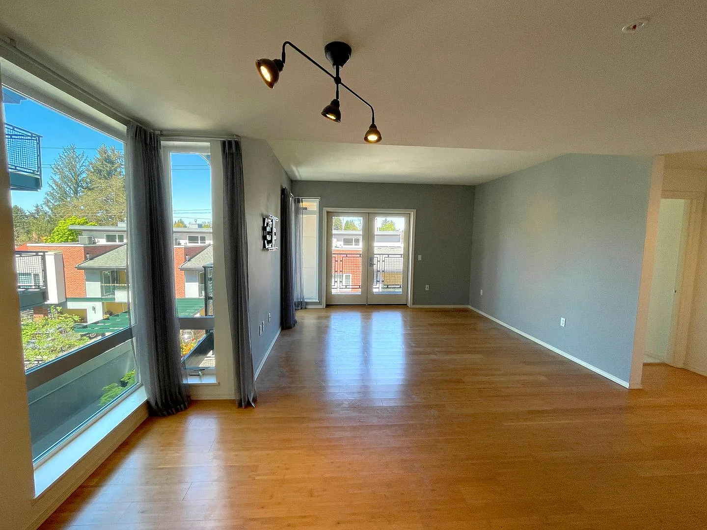 Fantastic Irvington Place Condo with Washer/Dryer In-Unit and Secured Parking — Photo 4