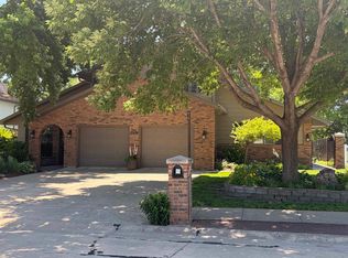 2910 W Philip, North Platte, NE 69101