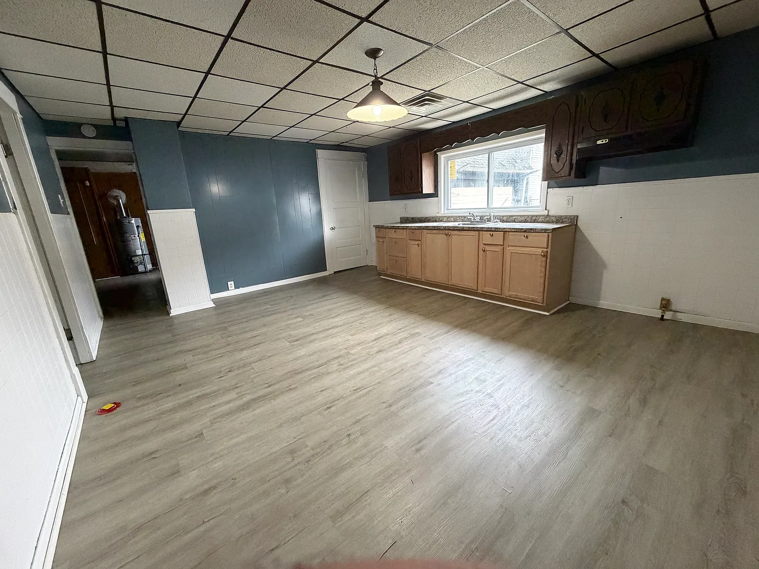 3 bed, 1000 sqft, $1,320 — Photo 2