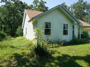 937 Fellowship Rd, Marshfield, MO 65706