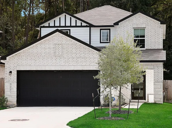 323 Intrepid Trl, Magnolia, TX 77354