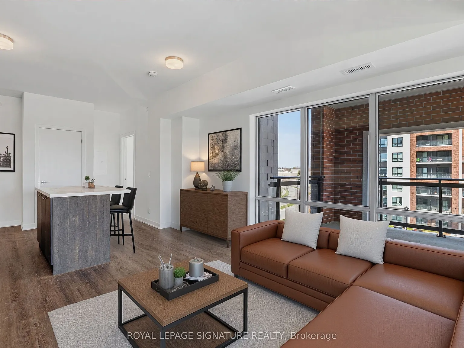Modo Condo — Photo 1
