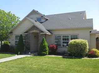 1517 W Crescent Ct, Meridian, ID 83646