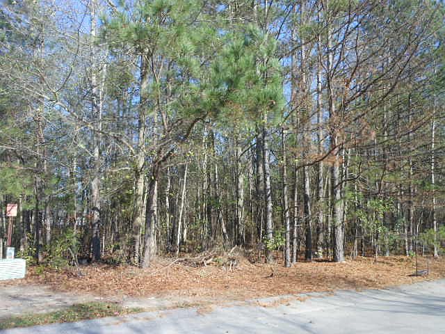 2nd image of 1060 Jessamine Trl