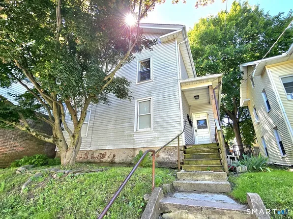 33 Olive St #2, Meriden, CT 06450