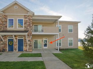 884 Plum Park Dr, Monroe, MI 48161