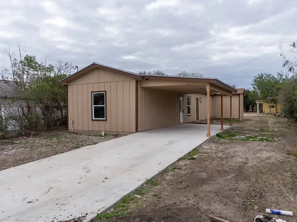 404 Dewey Ave, Alice, TX 78332