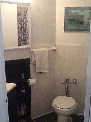 Rented by Walker Malloy & Company Inc | media 30