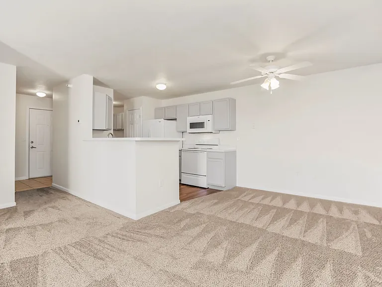 Three Bedroom - 3 Bed / 2 Bath - 1,326 Sq.Ft.