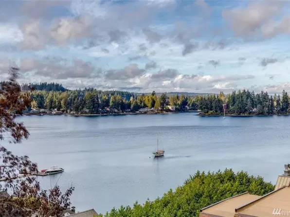 921 Pershing Ave, Bremerton, WA 98312