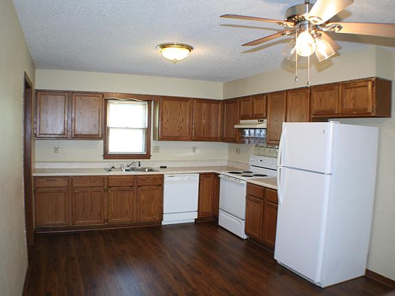 5th image of 1423 Spencer Dr