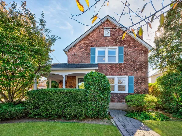 48 Highland Avenue, Port Washington, NY 11050