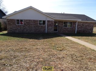 908 Brookside St, Sweetwater, TX 79556