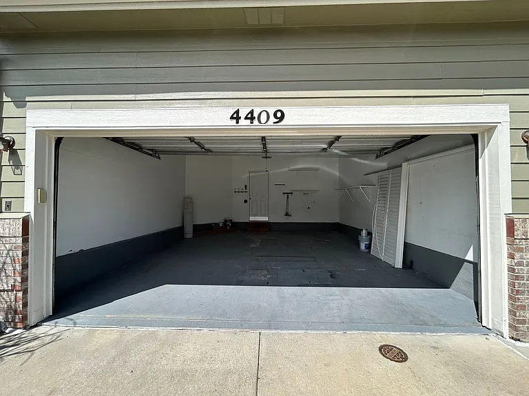 4409 S Jebel Ln — Photo 33