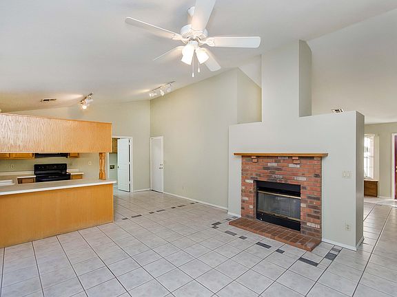 5th image of 5802 E Enrose St