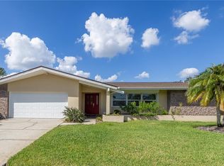 8021 Cranbrook Ct, Seminole, FL 33777