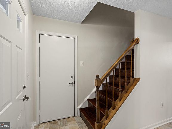 3rd image of 54 Bertram Blvd
